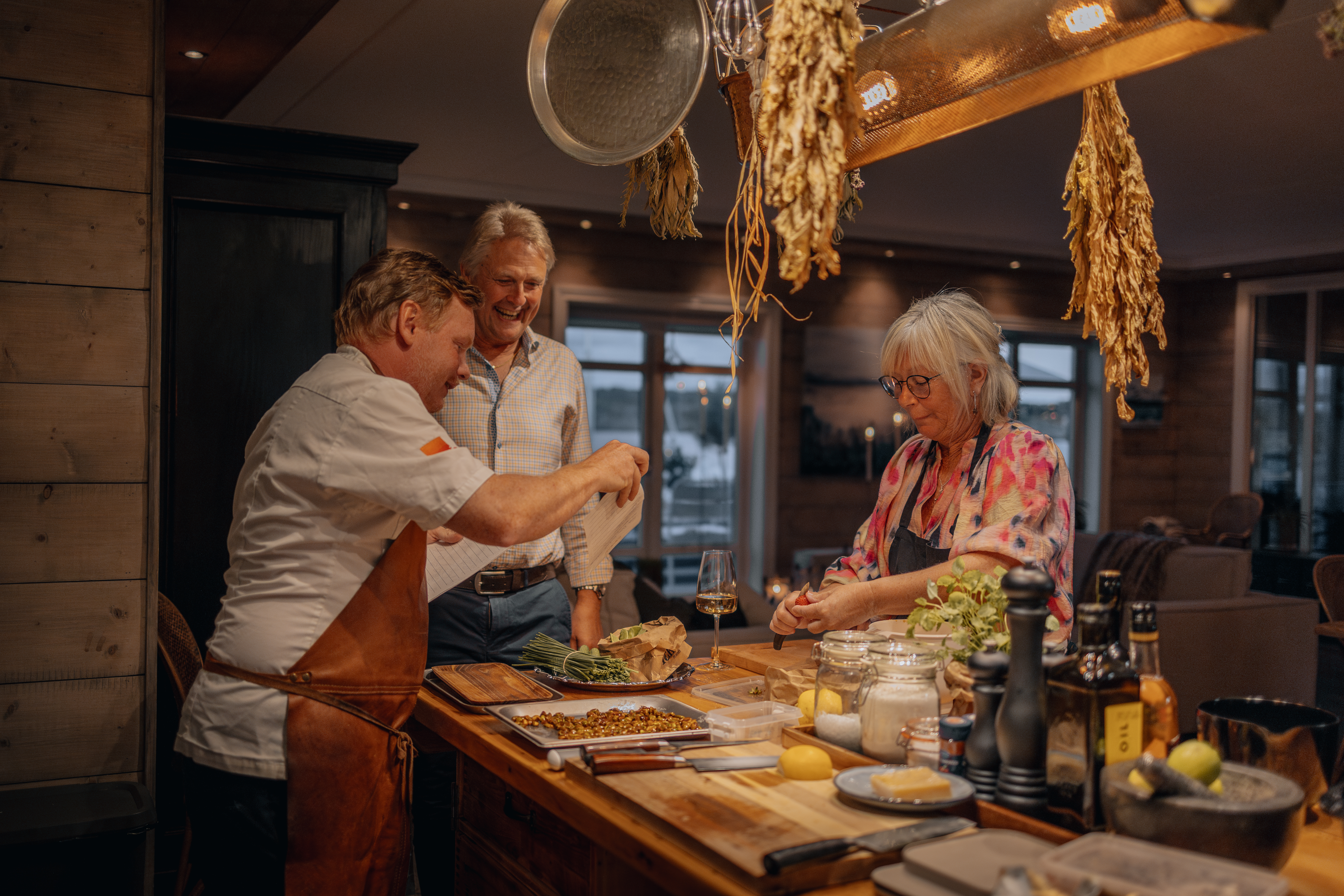 Förberedelser inför event i Segelmakeriets lokal på Marstrand.